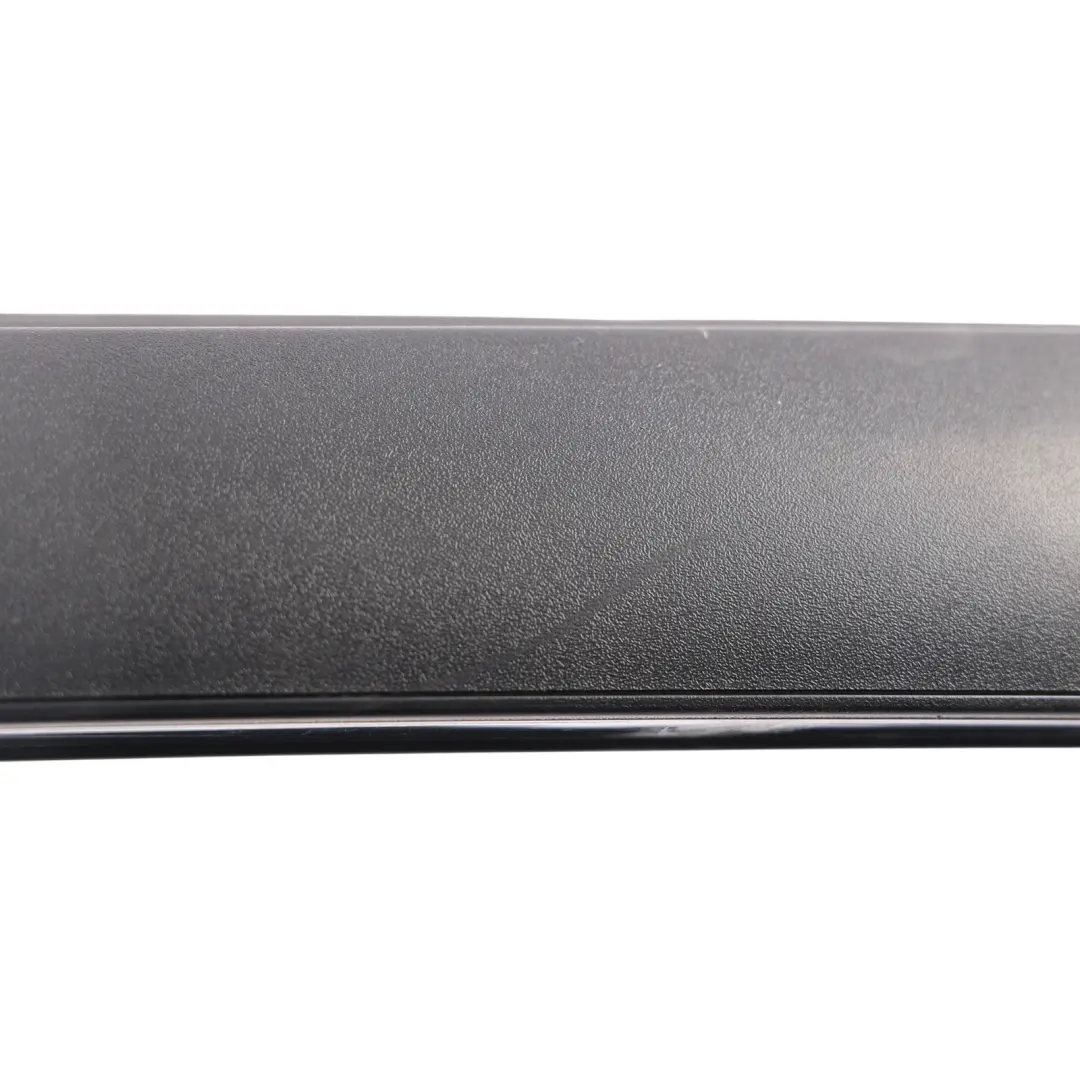 Ford Transit MK7 Moldura Panel Parabrisas Delantero Derecho - SKU 6C11-V03682-AF - Número de pieza 6C11-V03682-AF