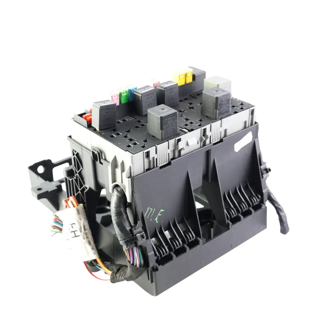 Sicherungskasten Relais mit Halterung für Ford Transit MK7 mit Teilenummer 6C1T14A067AB Ford Transit MK7 Sicherungskasten Relais mit Halterung - SKU 6C1T14A067AB-1 - Teilenummer 6C1T14A067AB