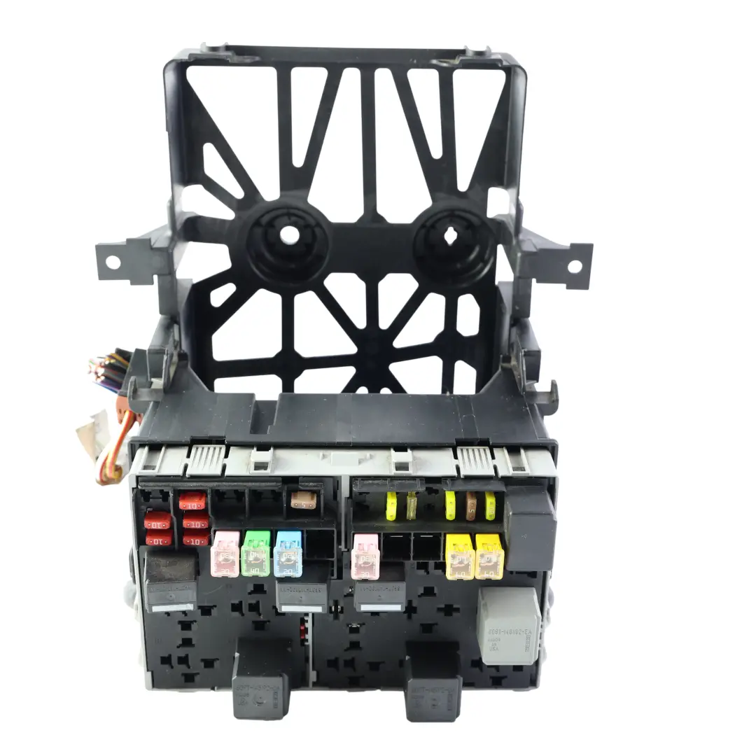 Sicherungskasten Relais mit Halterung für Ford Transit MK7 mit Teilenummer 6C1T14A067AB Ford Transit MK7 Sicherungskasten Relais mit Halterung - SKU 6C1T14A067AB-1 - Teilenummer 6C1T14A067AB