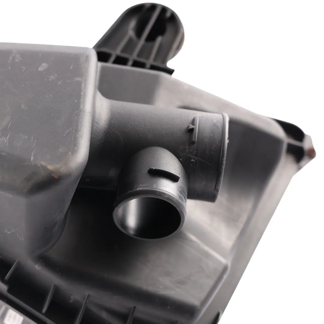 Mk4 Air Filter Box Intake Cleaner Housing to Ford Mondeo with Part number 6G91-9600-AK Ford Mondeo Mk4 Air Filter Box Intake Cleaner Housing - SKU 6G91-9600-AK - Part number 6G91-9600-AK