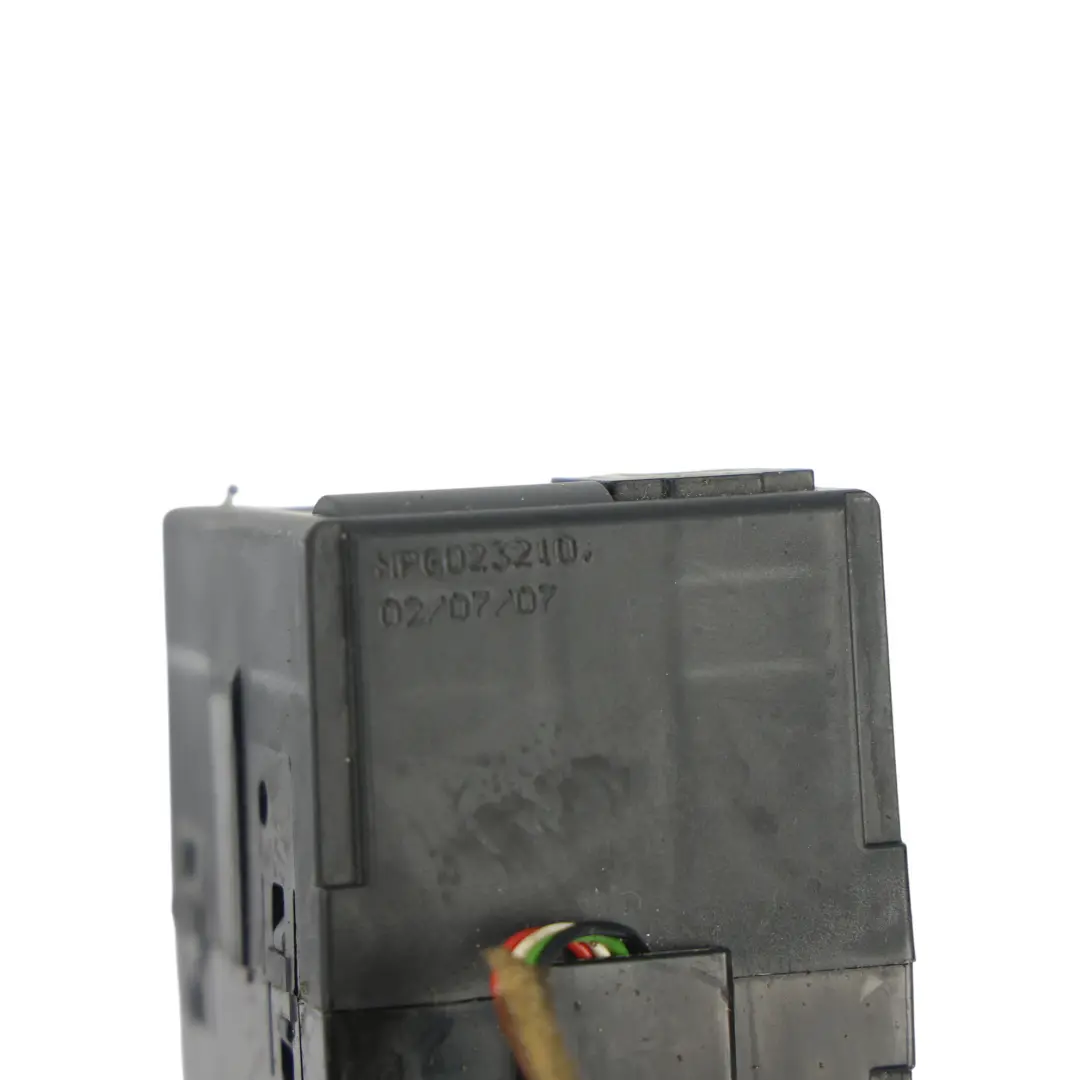 Interruttore Avviamento Accensione per Land Rover Freelander 2 L359 con numero di parte 6G9N-11572-CF Land Rover Freelander 2 L359 Interruttore Avviamento Accensione - SKU 6G9N-11572-CF - Numero di parte 6G9N-11572-CF