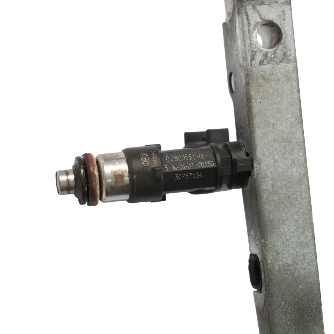 St-2 Mk2 Listwa Paliwa 2.5 DURATEC HYDA Benzyna do Ford Focus o numerze 6G9N-9D280-BA Ford Focus St-2 Mk2 Listwa Paliwa 2.5 DURATEC HYDA Benzyna - SKU 6G9N-9D280-BA - Numer Części 6G9N-9D280-BA