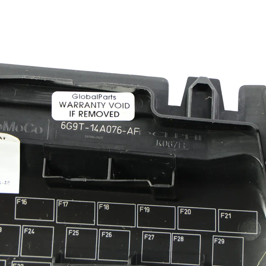 MK4 Sicherungskasten Abdeckung Gehäuse Deckel für Ford Mondeo mit Teilenummer 6G9T-14A076-AF Ford Mondeo MK4 Sicherungskasten Abdeckung Gehäuse Deckel - SKU 6G9T-14A076-AF - Teilenummer 6G9T-14A076-AF