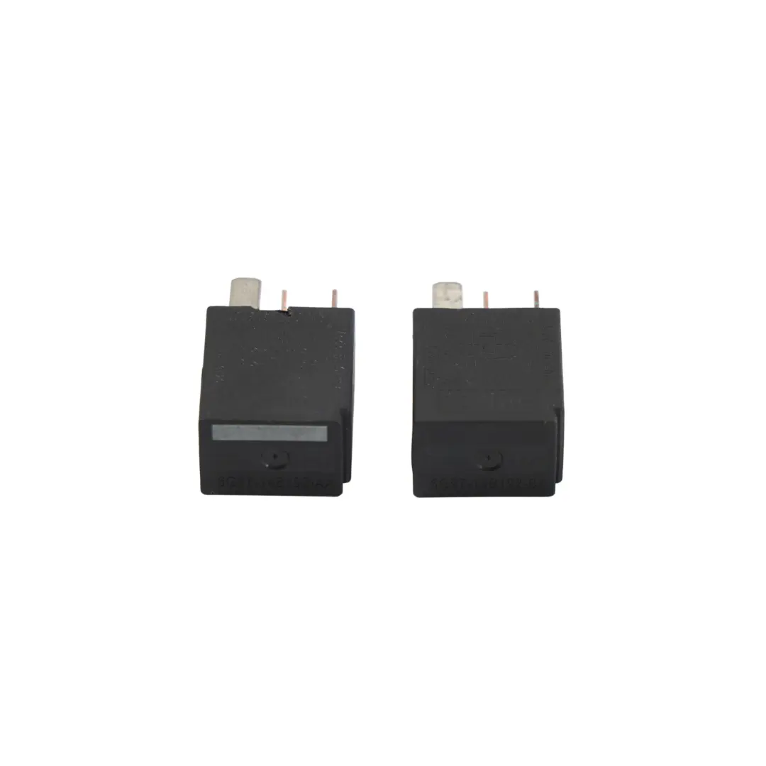 Relais 4-Pin Schwarz Fomoco Einheit X2 6G9T-14B192-BA für Ford Galaxy Mondeo Transit mit Teilenummer 6G9T-14B192-BA-1 Ford Galaxy Mondeo Transit Relais 4-Pin Schwarz Fomoco Einheit X2 6G9T-14B192-BA - SKU 6G9T-14B192-BA-1 - Teilenummer 6G9T-14B192-BA-1