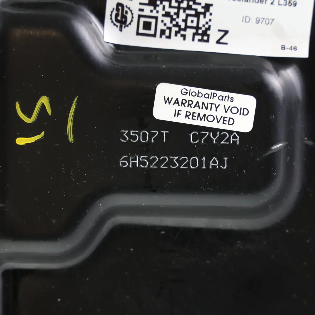 Front Window Lifter Motor Left N/S to Land Rover Freelander 2 L359 with Part number 6H52-23201-AJ Land Rover Freelander 2 L359 Front Window Lifter Motor Left N/S - SKU 6H52-23201-AJ - Part number 6H52-23201-AJ