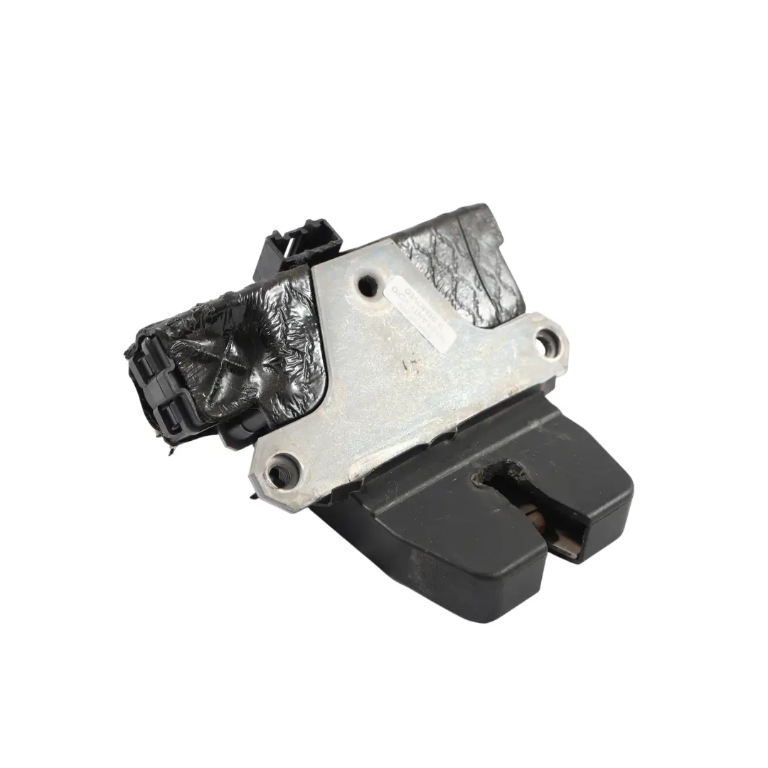 Zamek Klapy Bagażnika do Land Rover Freelander 2 L359 o numerze 6H52-A442A66-AB Land Rover Freelander 2 L359 Zamek Klapy Bagażnika - SKU 6H52-A442A66-AB - Numer Części 6H52-A442A66-AB