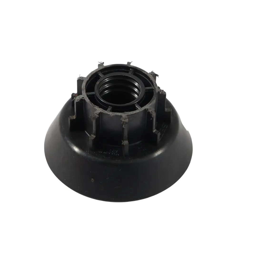 Volkswagen Polo MK5 Écrou Vis Support Roue Secours - SKU 6J0803899 - Numéro de pièce 6J0803899