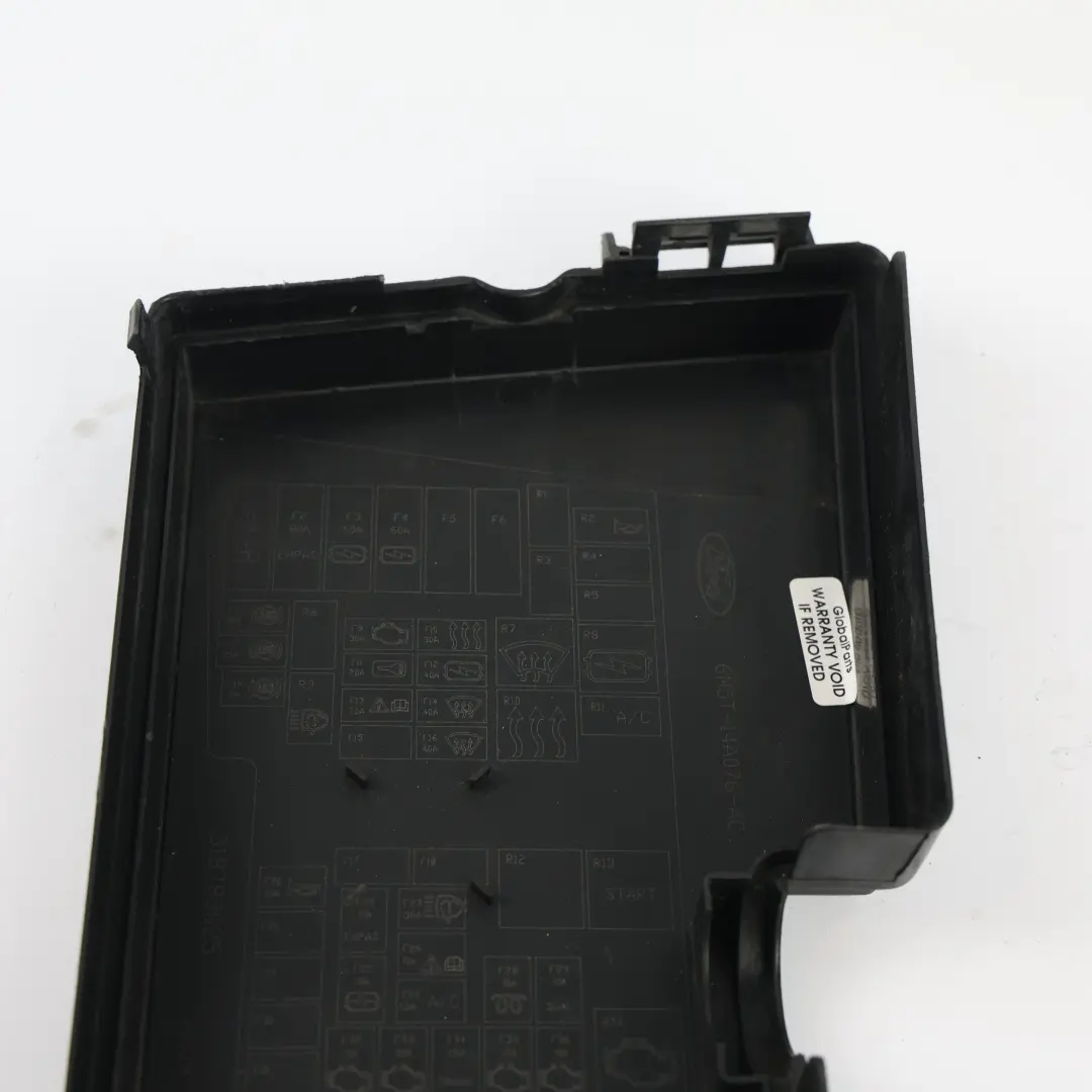 Ford Focus MK2 Tapa Cubierta Caja Fusibles Panel Superior - SKU 6M5T-14A076-AC - Número de pieza 6M5T-14A076-AC