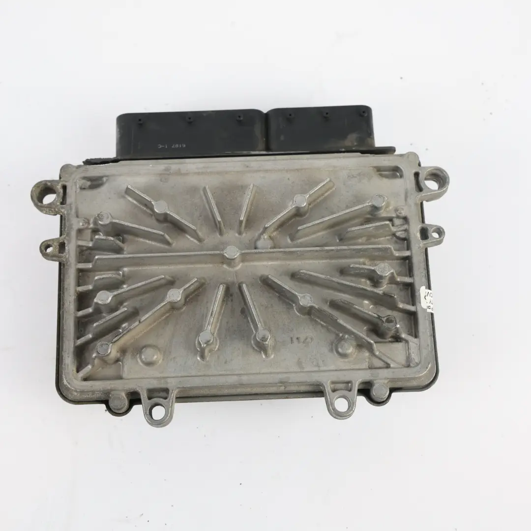 MK2 Motor Steuergerät ECU 226HP Benzin Manuell für Ford Focus ST mit Teilenummer 6M5Y-12A650-AF Ford Focus ST MK2 Motor Steuergerät ECU 226HP Benzin Manuell - SKU 6M5Y-12A650-AF - Teilenummer 6M5Y-12A650-AF