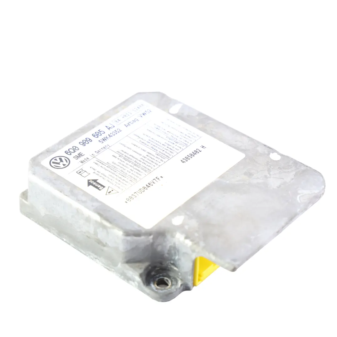 2K Air Module Control Unit Sensor ECU to VW Volkswagen Caddy with Part number 6Q0909605AJ VW Volkswagen Caddy 2K Air Module Control Unit Sensor ECU - SKU 6Q0909605AJ - Part number 6Q0909605AJ