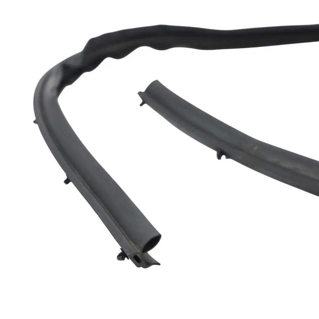 Türdichtung Vorne Außen Links Rechts für Volkswagen Polo GTI 6C mit Teilenummer 6R3837697B Volkswagen Polo GTI 6C Türdichtung Vorne Außen Links Rechts - SKU 6R3837697B - Teilenummer 6R3837697B