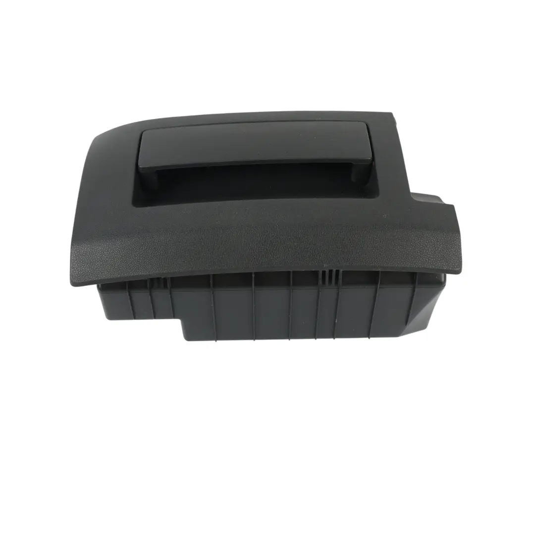 Schowek Pod Fotel Czarny do Volkswagen Caddy o numerze 6Y0881578B Volkswagen Caddy Schowek Pod Fotel Czarny - SKU 6Y0881578B - Numer Części 6Y0881578B