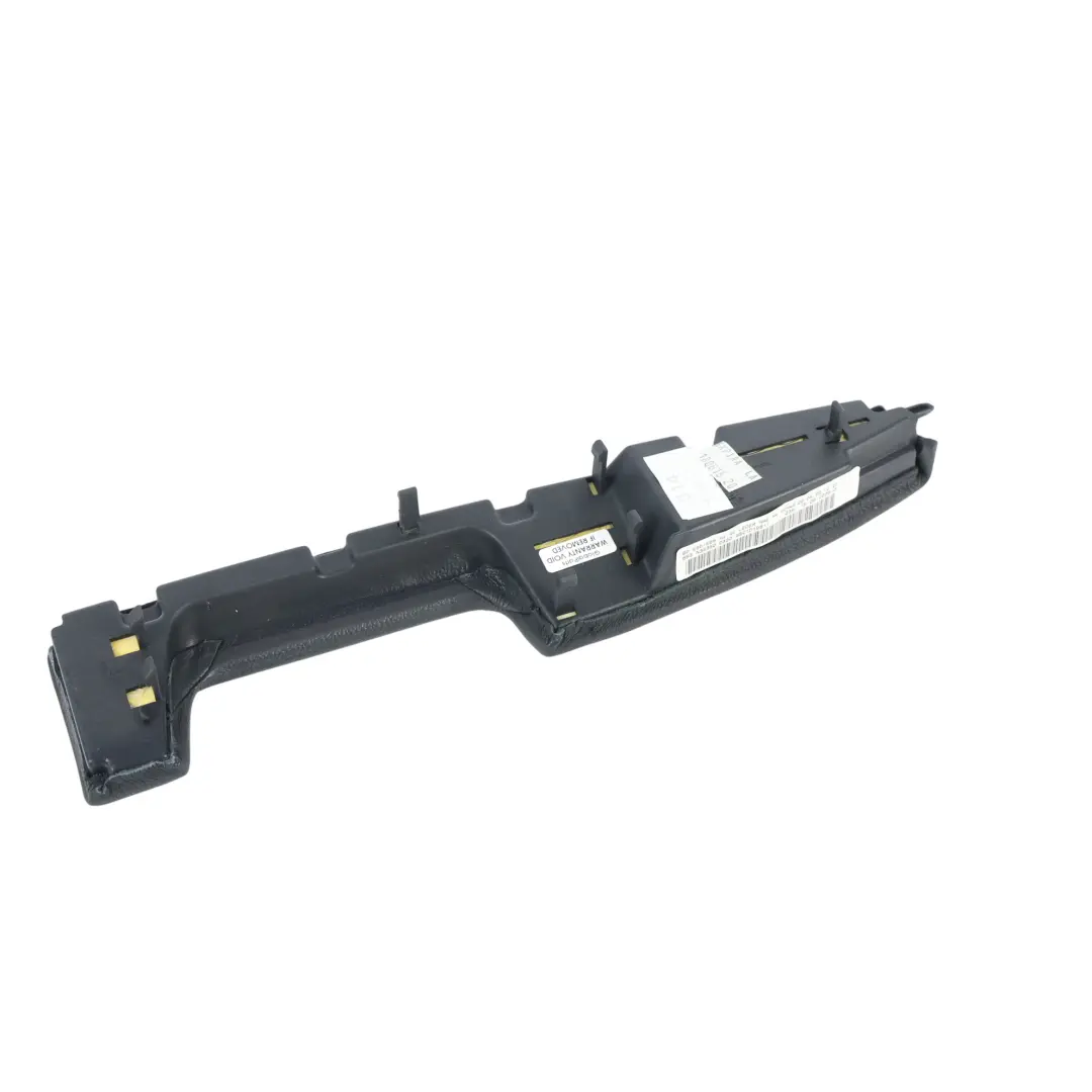 Nakładka Podłokietnika Drzwi Tylny Prawy Czarny 7024413 do BMW E65 o numerze 7024414 BMW E65 Nakładka Podłokietnika Drzwi Tylny Prawy Czarny 7024413 - SKU 7024414 - Numer Części 7024414