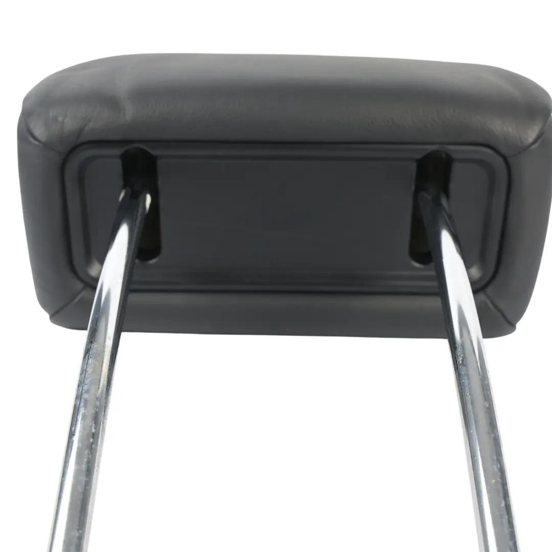 Poggiatesta Sedile Anteriore Sinistro Destro Pelle Nero per BMW E65 con numero di parte 7117174 BMW E65 Poggiatesta Sedile Anteriore Sinistro Destro Pelle Nero - SKU 7117174 - Numero di parte 7117174