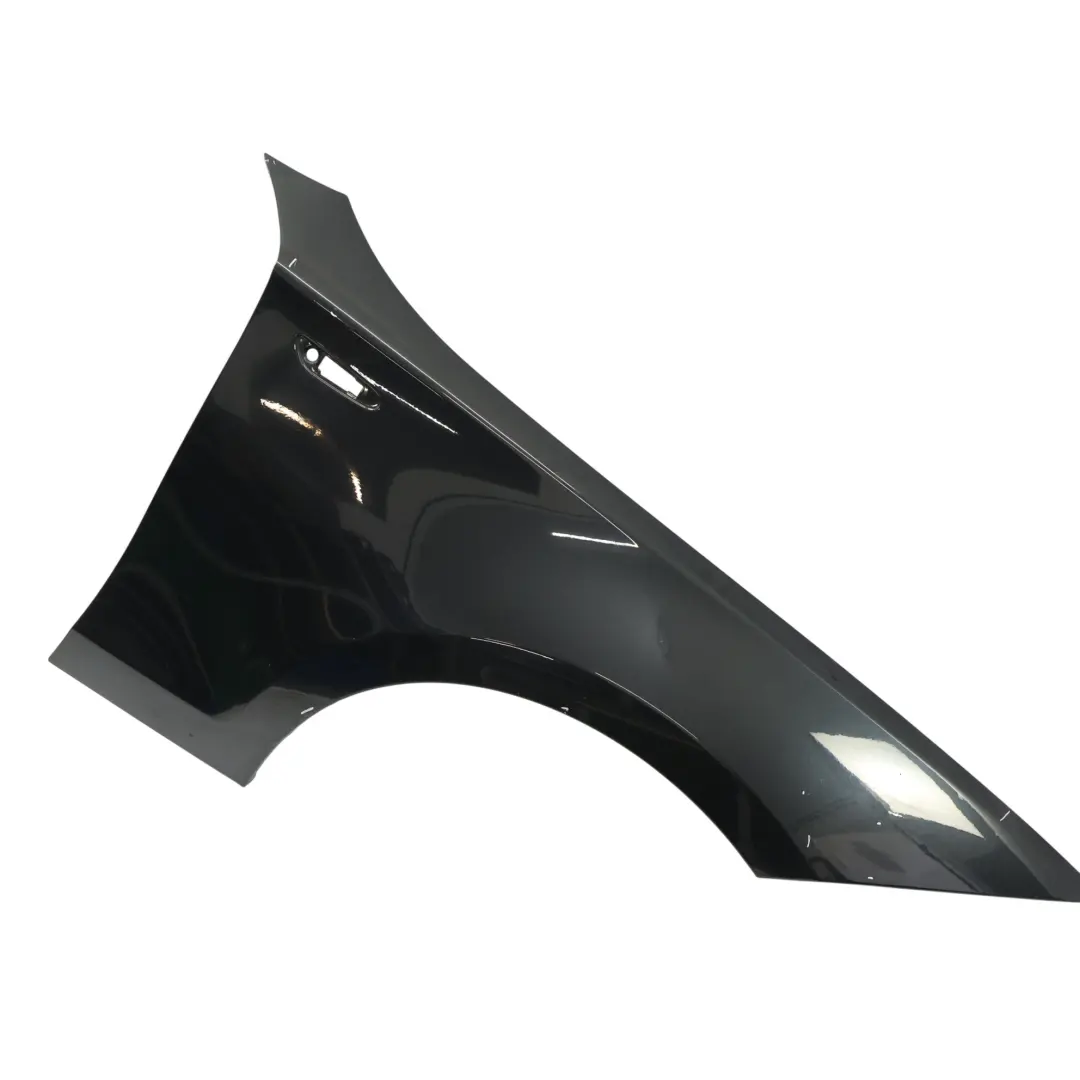 BMW E81 E87 Panneau lateral Aile Fender a l'avant droite Black Sapphire Noir 475 - SKU 7133228-BS2 - Numéro de pièce 7133228