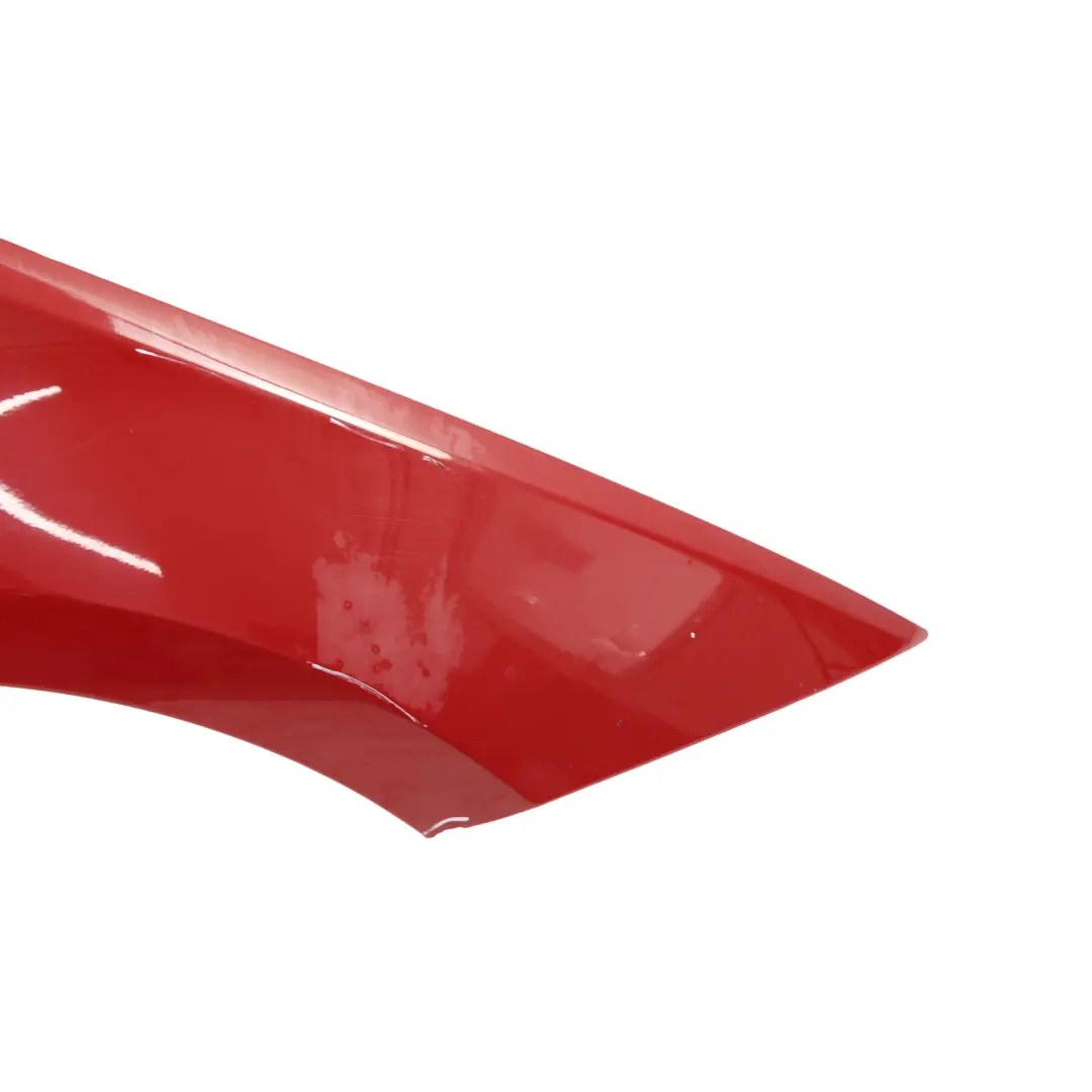 BMW E87 Panel Lateral Guardabarros Ala Delantera Derecha Karmesinrot Rojo A61 - SKU 7133228-KAR - Número de pieza 7133228