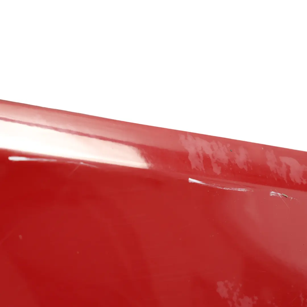 Panel Lateral Guardabarros Ala Delantera Derecha Karmesinrot Rojo A61 para BMW E87 con número de pieza 7133228 BMW E87 Panel Lateral Guardabarros Ala Delantera Derecha Karmesinrot Rojo A61 - SKU 7133228-KAR - Número de pieza 7133228
