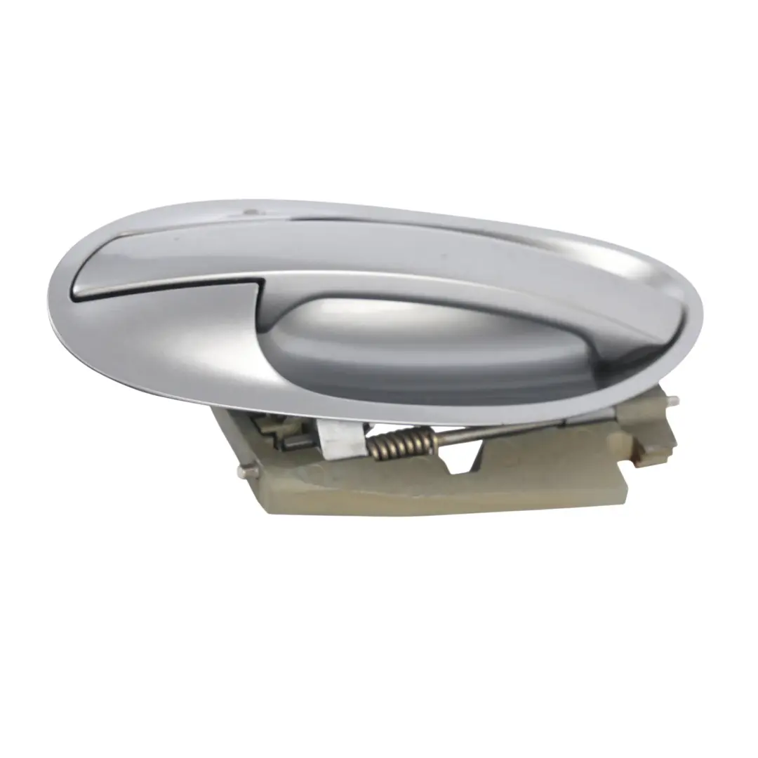 Tirador Puerta Trasera Izquierda Gris Esterling Metallic 472 7159750 para BMW E65 con número de pieza 7159749 BMW E65 Tirador Puerta Trasera Izquierda Gris Esterling Metallic 472 7159750 - SKU 7159749-STG - Número de pieza 7159749