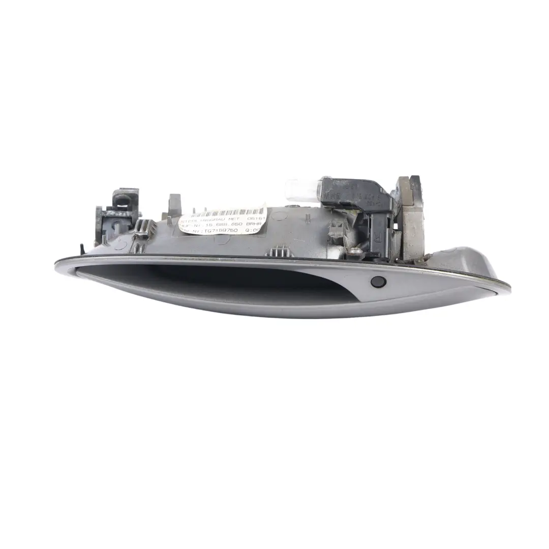 BMW E65 Front Door Handle Panel Right O/S Sterlinggrau Metallic 472 - SKU 7159750-STG - Part number 7159750