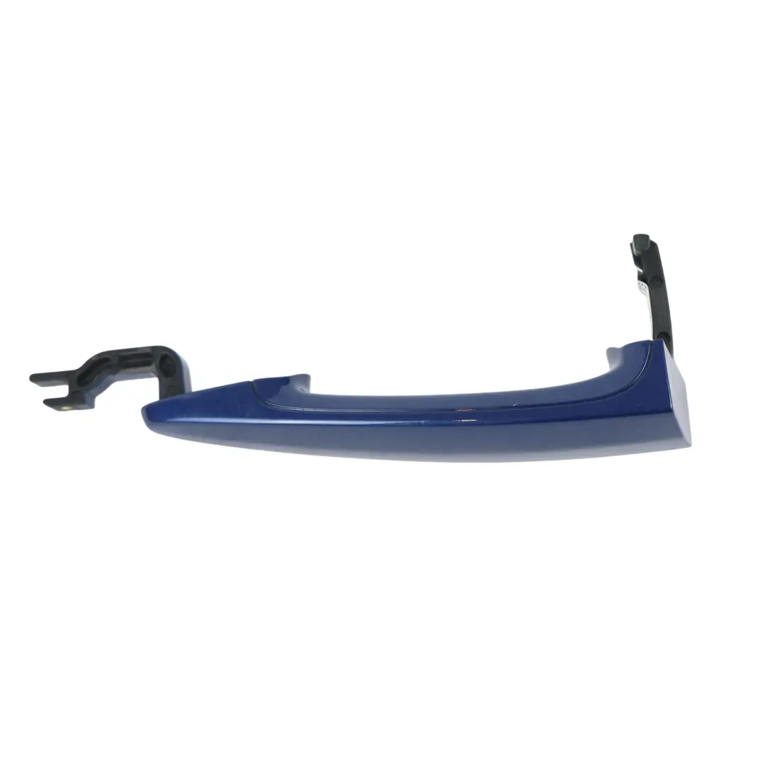 Klamka Tylnych Drzwi Prawa Le Mans Blau 381 do BMW X5 E70 F20 F30 F31 F34 o numerze 7207562 BMW X5 E70 F20 F30 F31 F34 Klamka Tylnych Drzwi Prawa Le Mans Blau 381 - SKU 7207562-LMB - Numer Części 7207562