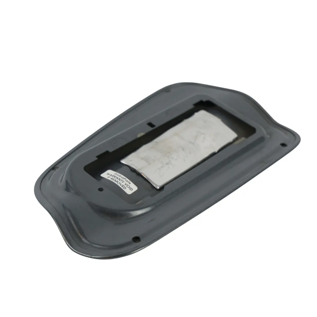 Tapa Cubierta Combustible Gris Espacial Metalizado A52 para BMW F12 F13 con número de pieza 7228212 BMW F12 F13 Tapa Cubierta Combustible Gris Espacial Metalizado A52 - SKU 7228212-SCG - Número de pieza 7228212