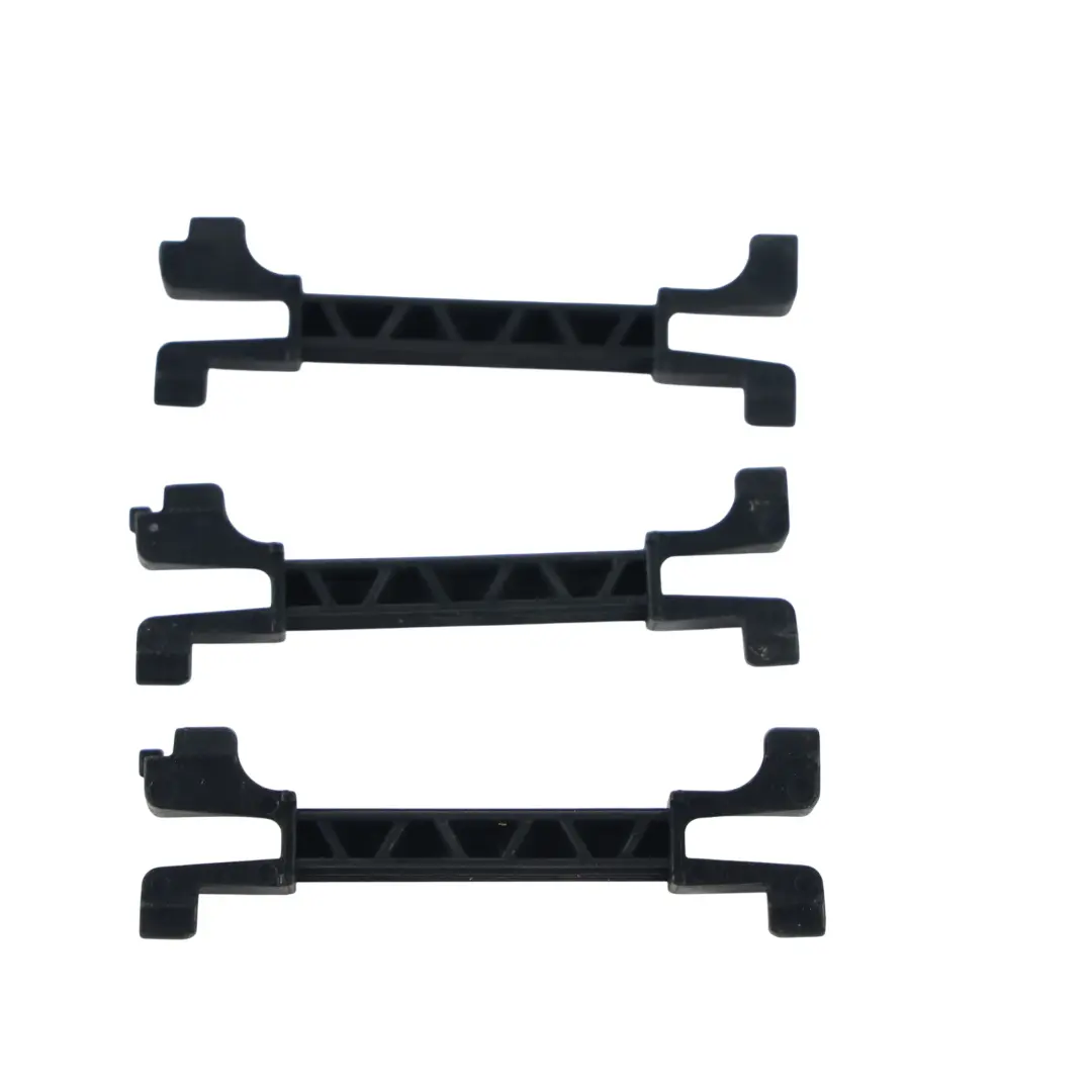 Wspornik Zacisk Listwy Dachu Górna Część Zestaw X3 do BMW F10 F11 o numerze 7238256 BMW F10 F11 Wspornik Zacisk Listwy Dachu Górna Część Zestaw X3 - SKU 7238256 - Numer Części 7238256