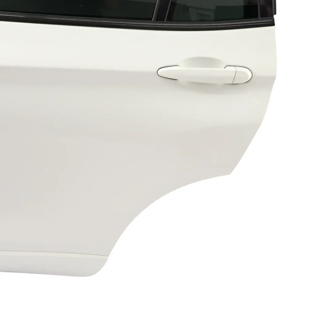 Drzwi Lewe Tylne Alpinweiss 3 Biały - 300 do BMW X3 F25 o numerze 7238695 BMW X3 F25 Drzwi Lewe Tylne Alpinweiss 3 Biały - 300 - SKU 7238695-AW - Numer Części 7238695