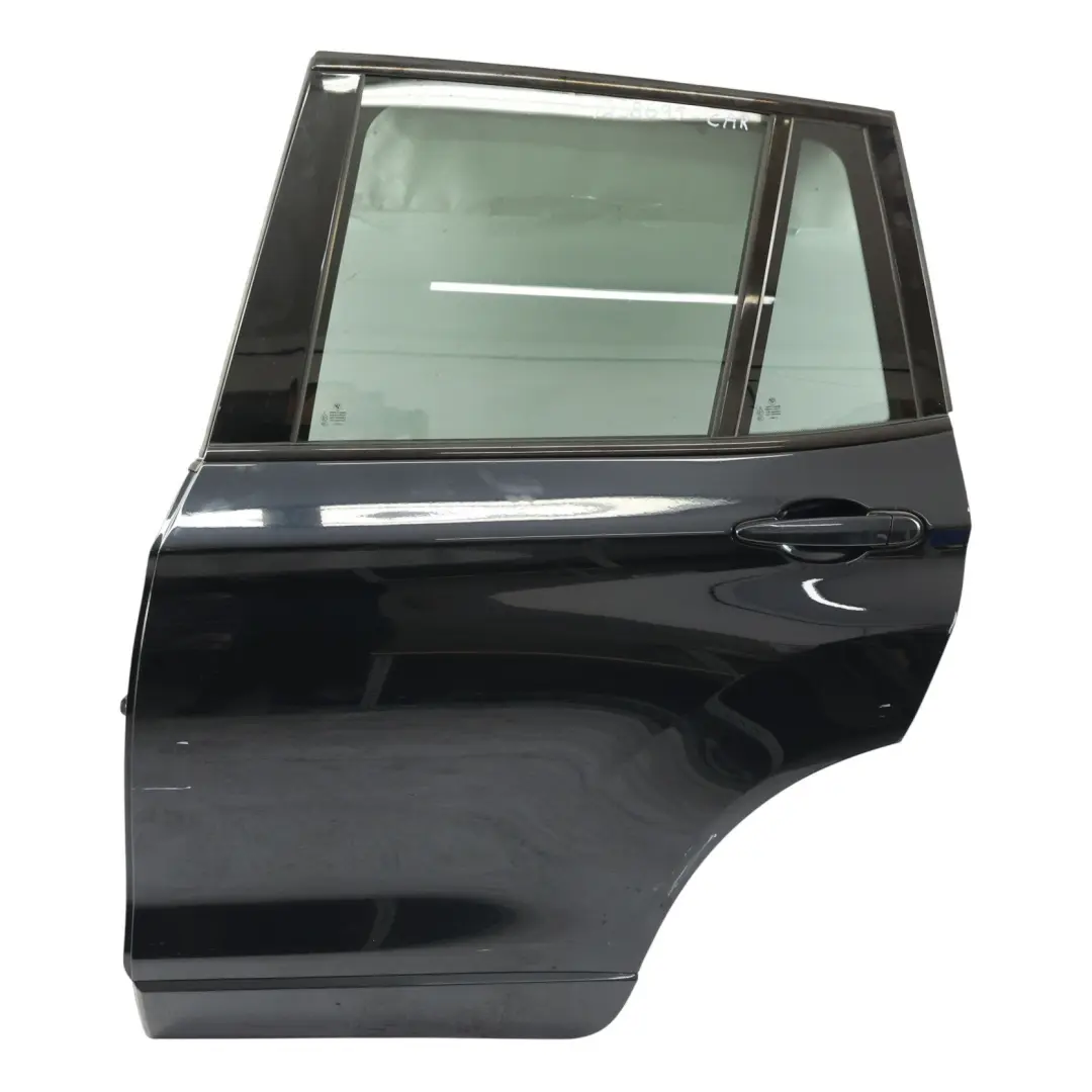 Puerta Trasera Izquierda Carbonschwarz Negro Metallic 416 para BMW X3 F25 con número de pieza 7238695 BMW X3 F25 Puerta Trasera Izquierda Carbonschwarz Negro Metallic 416 - SKU 7238695-CAR - Número de pieza 7238695