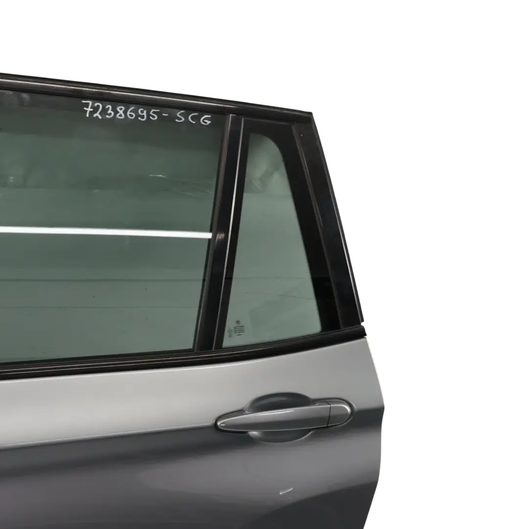 Porta posteriore sinistra Spacegrau Metallic Grigio- A52 per BMW X3 F25 con numero di parte 7238695 BMW X3 F25 Porta posteriore sinistra Spacegrau Metallic Grigio- A52 - SKU 7238695-SCG - Numero di parte 7238695