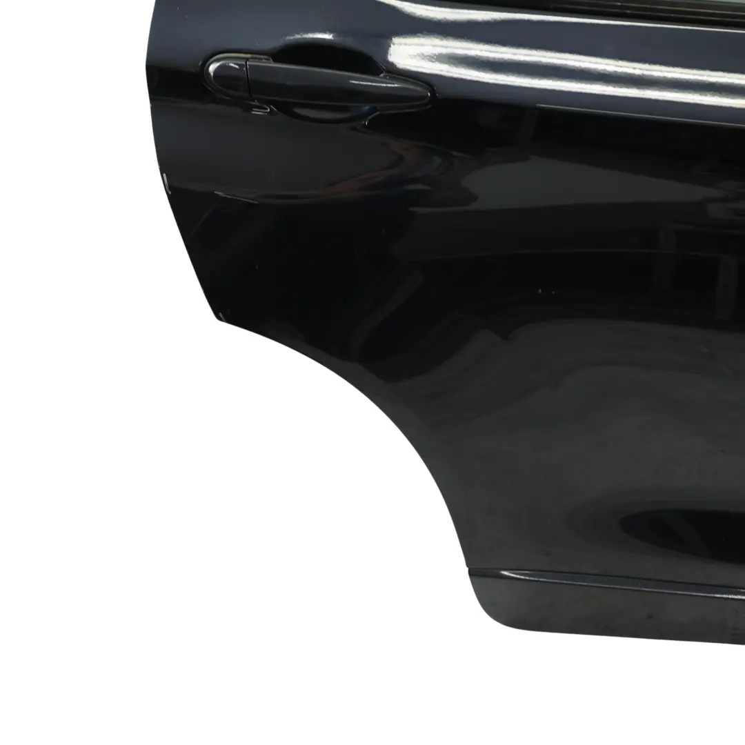 Porta Posteriore Destra Nero Carbonio Metallizzato 416 per BMW X3 F25 con numero di parte 7238696 BMW X3 F25 Porta Posteriore Destra Nero Carbonio Metallizzato 416 - SKU 7238696-CAR1 - Numero di parte 7238696