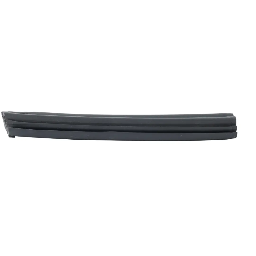 Guarnizione Telaio Tetto Cabriolet Gomma Sinistra per BMW F12 con numero di parte 7248371 BMW F12 Guarnizione Telaio Tetto Cabriolet Gomma Sinistra - SKU 7248371 - Numero di parte 7248371