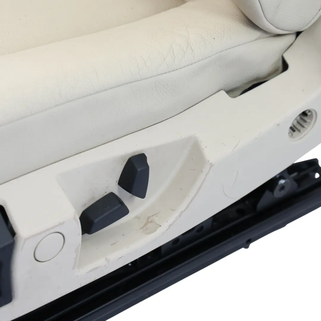 Siège Avant Électrique Intérieur Cuir Crème Beige Gauche pour BMW E60 E61 LCI à propos du numéro de pièce 7249323 BMW E60 E61 LCI Siège Avant Électrique Intérieur Cuir Crème Beige Gauche - SKU 7249323-4 - Numéro de pièce 7249323
