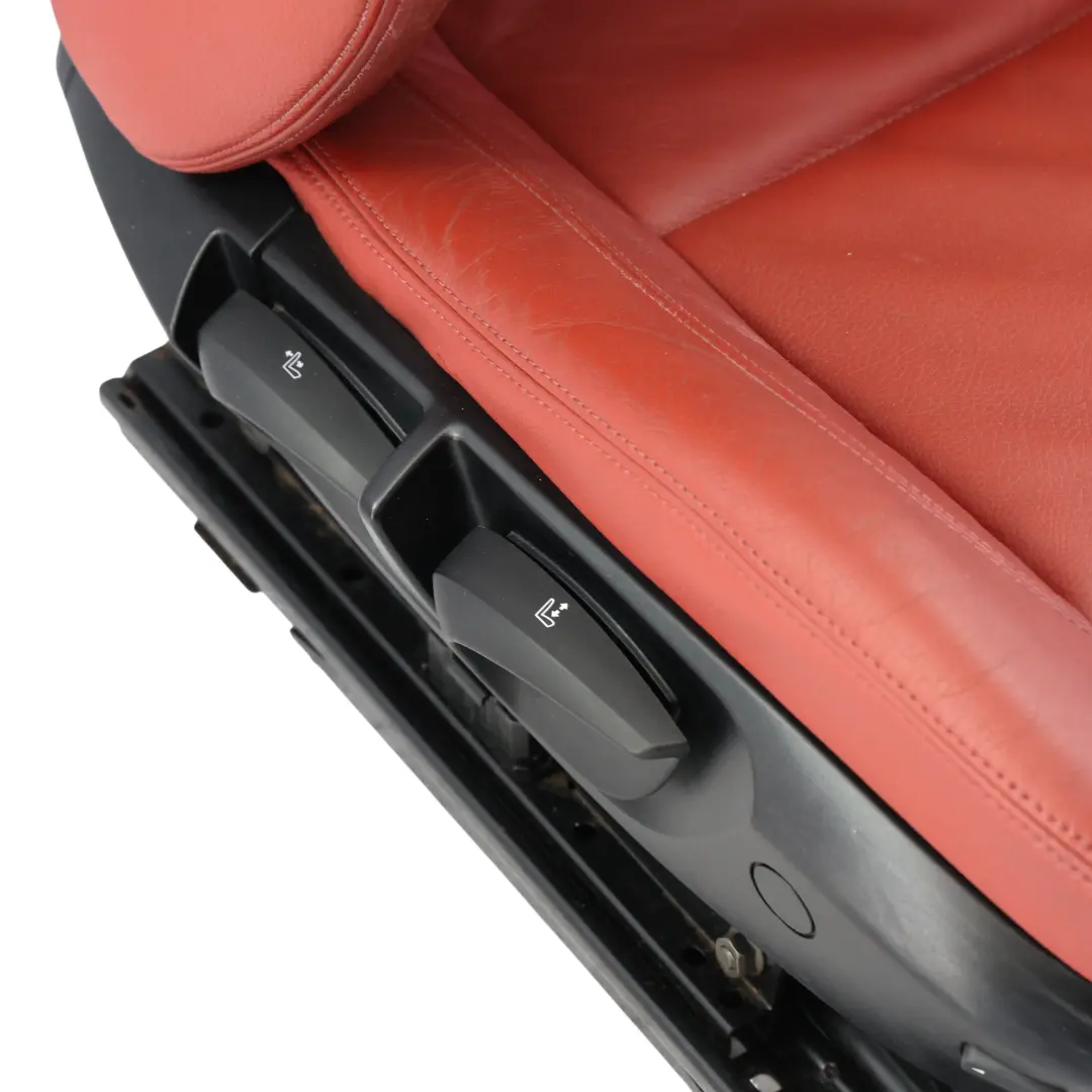 Asiento Delantero Deportivo Cuero Korall Rojo Derecho para BMW E82 con número de pieza 7257466 BMW E82 Asiento Delantero Deportivo Cuero Korall Rojo Derecho - SKU 7257466-3 - Número de pieza 7257466