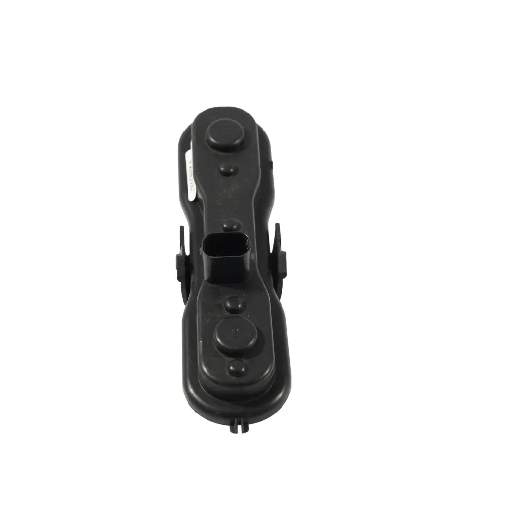 Mini R56 R57 R58 R59 Rear Fog Reverse Light Lamp Bulb Holder Socket - SKU 7297418 - Part number 7297418