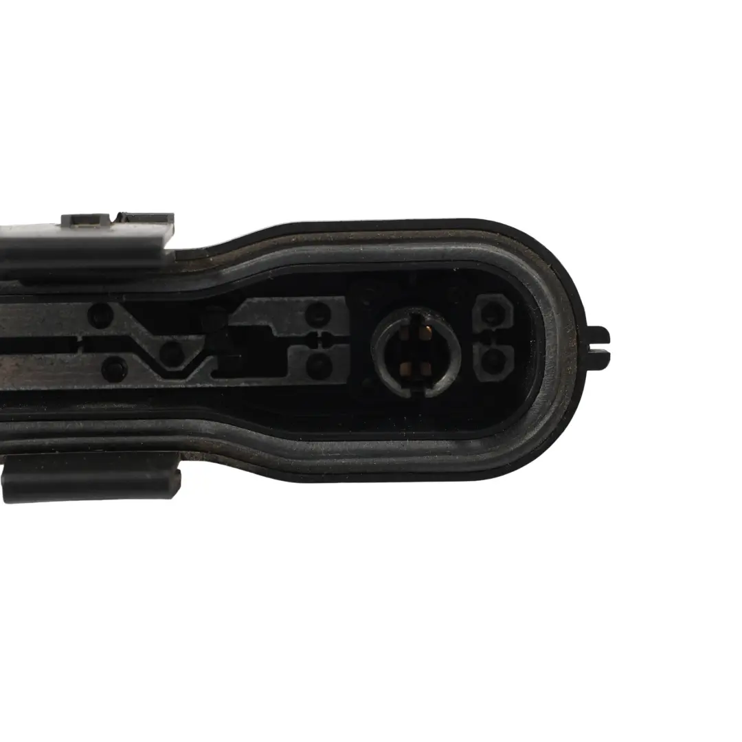 Gniazdo Żarówki Lampy Tylnej Przeciwmgielnej do Mini R56 R57 R58 R59 o numerze 7297418 Mini R56 R57 R58 R59 Gniazdo Żarówki Lampy Tylnej Przeciwmgielnej - SKU 7297418 - Numer Części 7297418