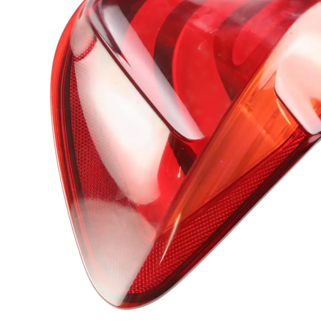 Light In The Side Panel Right O/S Tail Lamp to BMW F10 Rear with Part number 7306162 BMW F10 Rear Light In The Side Panel Right O/S Tail Lamp - SKU 7306162-2 - Part number 7306162