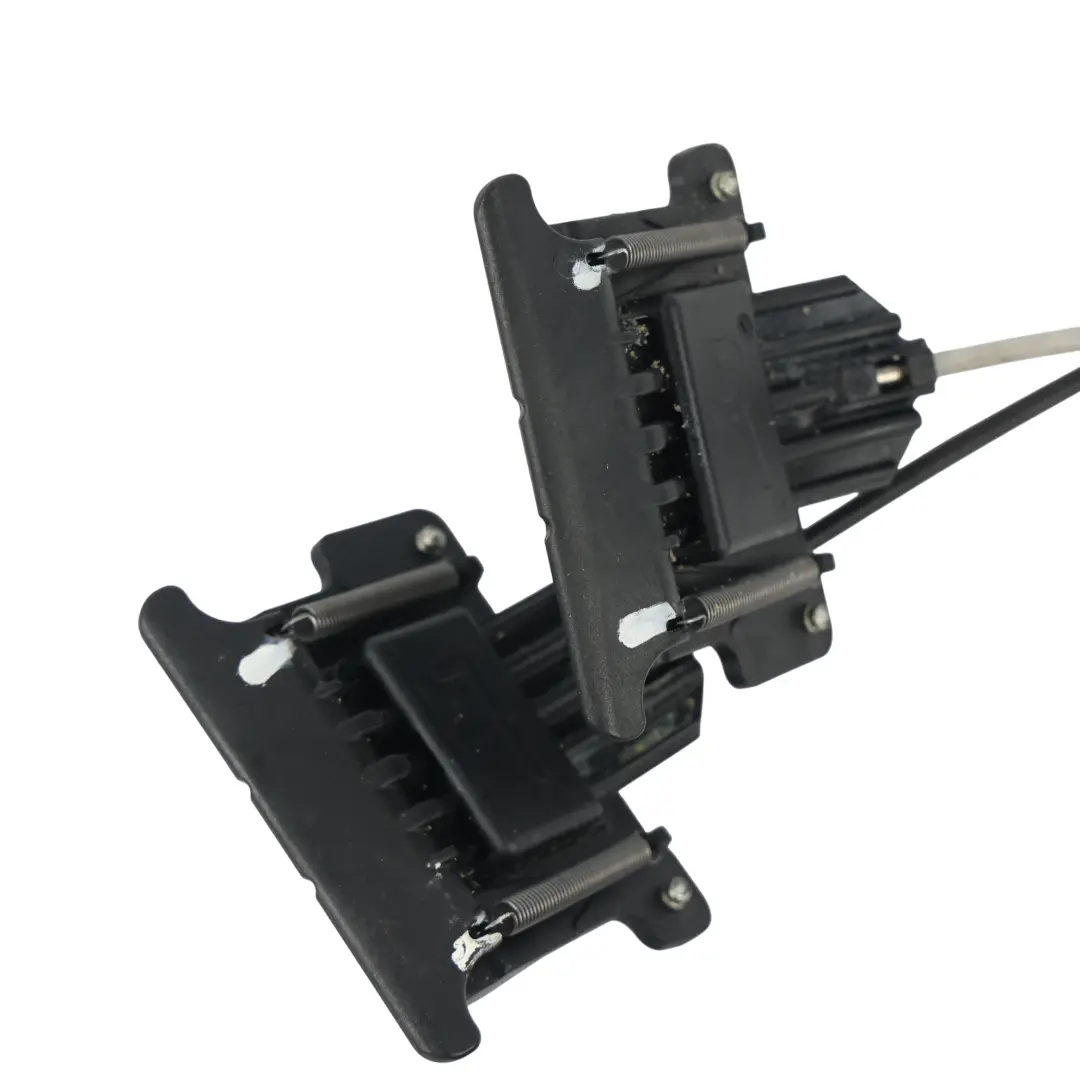 Front Seat Backrest Width Adjustment Motor Right O/S to BMW F06 F12 F13 with Part number 7309652 BMW F06 F12 F13 Front Seat Backrest Width Adjustment Motor Right O/S - SKU 7309652 - Part number 7309652