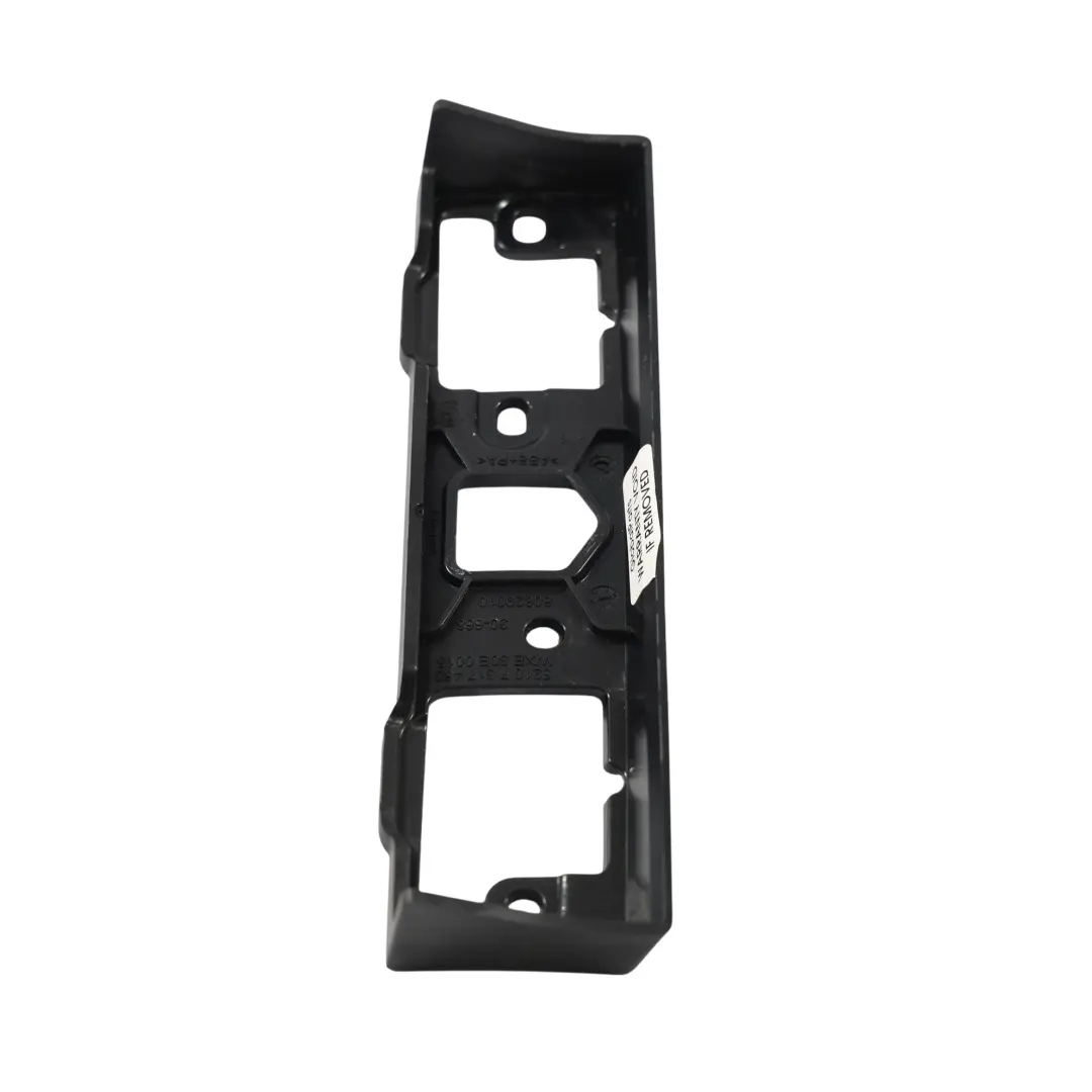 Osłona Uchwytu Monitora Fotela Lewy Prawy do BMW F01 F02 o numerze 7317463 BMW F01 F02 Osłona Uchwytu Monitora Fotela Lewy Prawy - SKU 7317463 - Numer Części 7317463