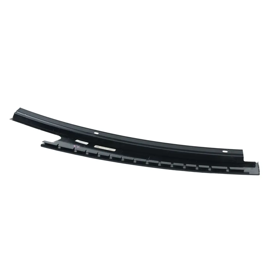 Bande Garniture Montant B Porte Arrière Gauche Extérieur pour BMW X4 F26 à propos du numéro de pièce 7335629 BMW X4 F26 Bande Garniture Montant B Porte Arrière Gauche Extérieur - SKU 7335629 - Numéro de pièce 7335629