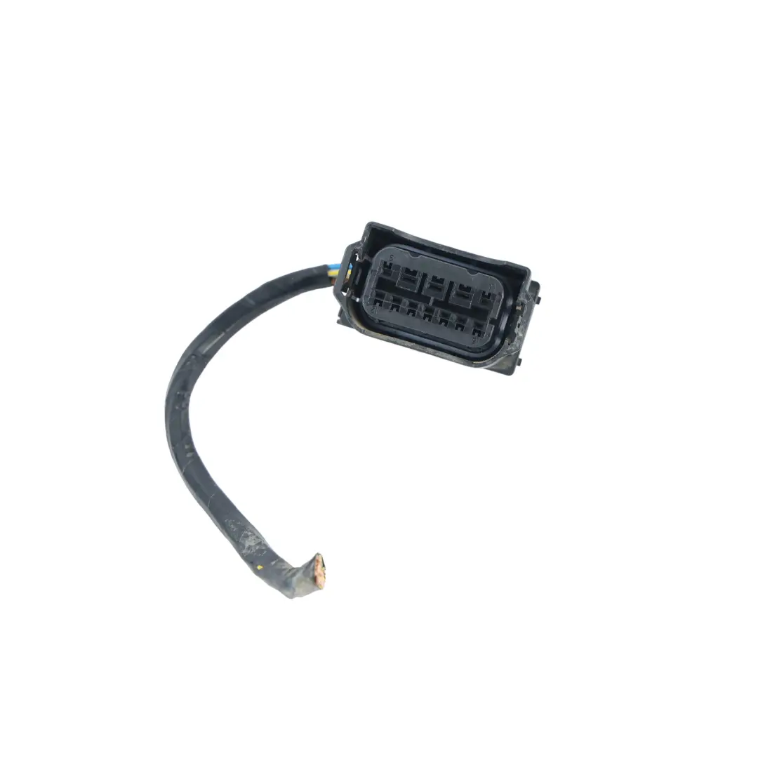 Front Bi Xenon Headlight Lamp Right O/S Cable Harness Plug to BMW F30 F31 with Part number 7338704 BMW F30 F31 Front Bi Xenon Headlight Lamp Right O/S Cable Harness Plug - SKU 7338704-2 - Part number 7338704