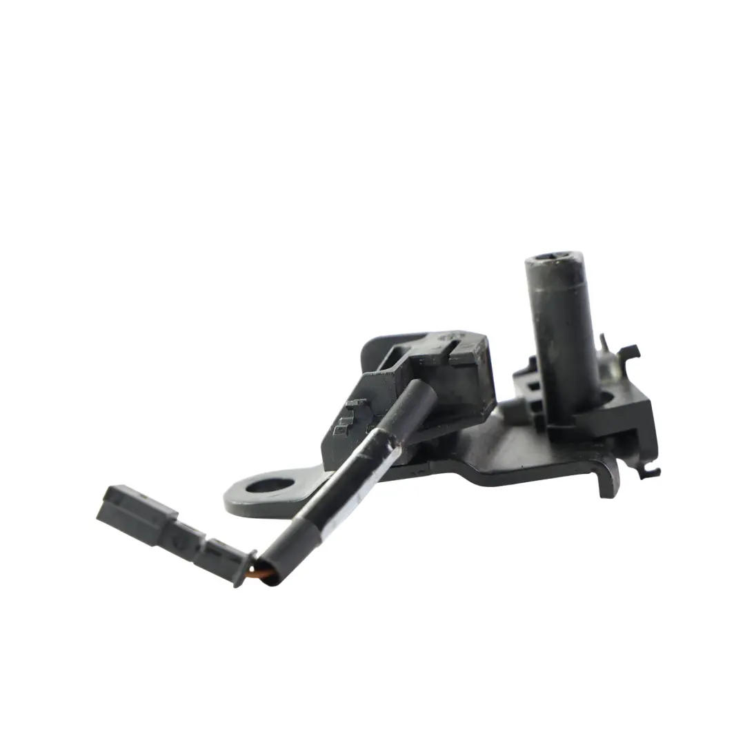 Roof Hinge Mount Right O/S to BMW F33 F83 Convertible with Part number 7345152 BMW F33 F83 Convertible Roof Hinge Mount Right O/S - SKU 7345152 - Part number 7345152