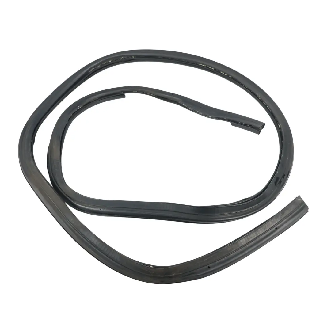 Mini F57 F67 Rear Boot Lid Tailgate Gasket Seal Rubber Surround - SKU 7360366 - Part number 7360366