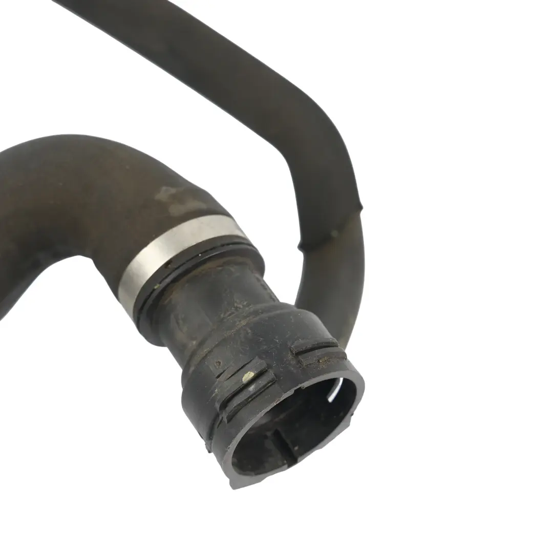 Tubo Manguera Línea Refrigeración Agua N53 para BMW F10 con número de pieza 7578399 BMW F10 Tubo Manguera Línea Refrigeración Agua N53 - SKU 7578399 - Número de pieza 7578399