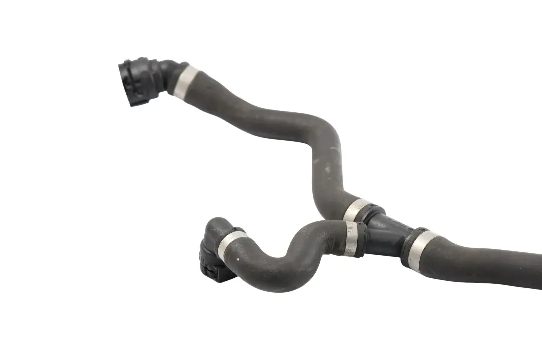 Manguera Flexible Agua Refrigerante N53 Gasolina para BMW F10 F11 con número de pieza 7592866 BMW F10 F11 Manguera Flexible Agua Refrigerante N53 Gasolina - SKU 7592866 - Número de pieza 7592866