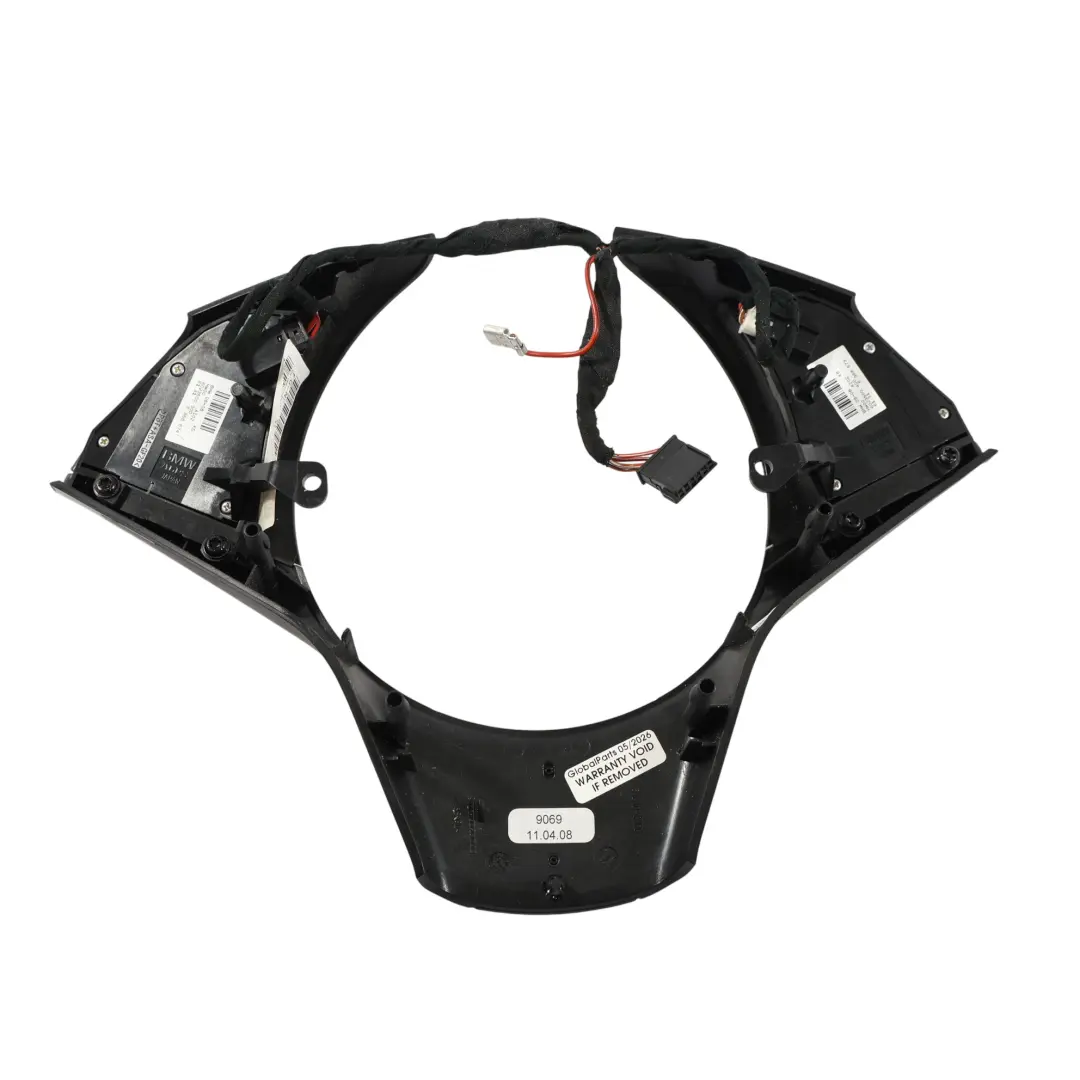 Osłona Kierownicy Przełącznik MFL do BMW E60 E61 M Sport o numerze 7841044 BMW E60 E61 M Sport Osłona Kierownicy Przełącznik MFL - SKU 7841044-1 - Numer Części 7841044