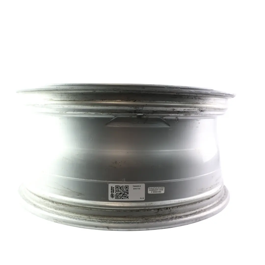 Felga Przednia Srebrna 19" M Dwuramienna 369 8,5J ET:38 do BMW F25 o numerze 7844250 BMW F25 Felga Przednia Srebrna 19" M Dwuramienna 369 8,5J ET:38 - SKU 7844250-8 - Numer Części 7844250