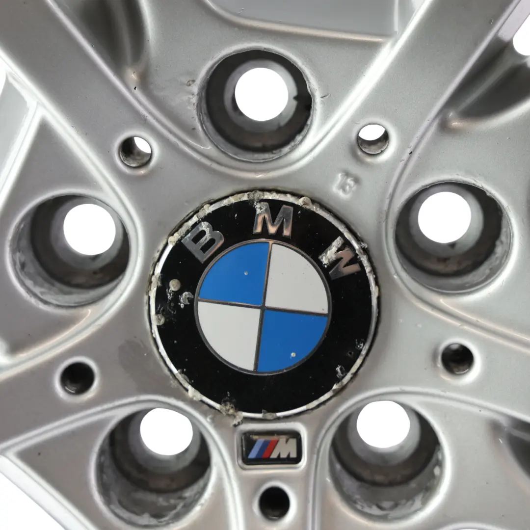 Felga Przednia Srebrna 19" M Dwuramienna 369 8,5J ET:38 do BMW F25 o numerze 7844250 BMW F25 Felga Przednia Srebrna 19" M Dwuramienna 369 8,5J ET:38 - SKU 7844250-8 - Numer Części 7844250