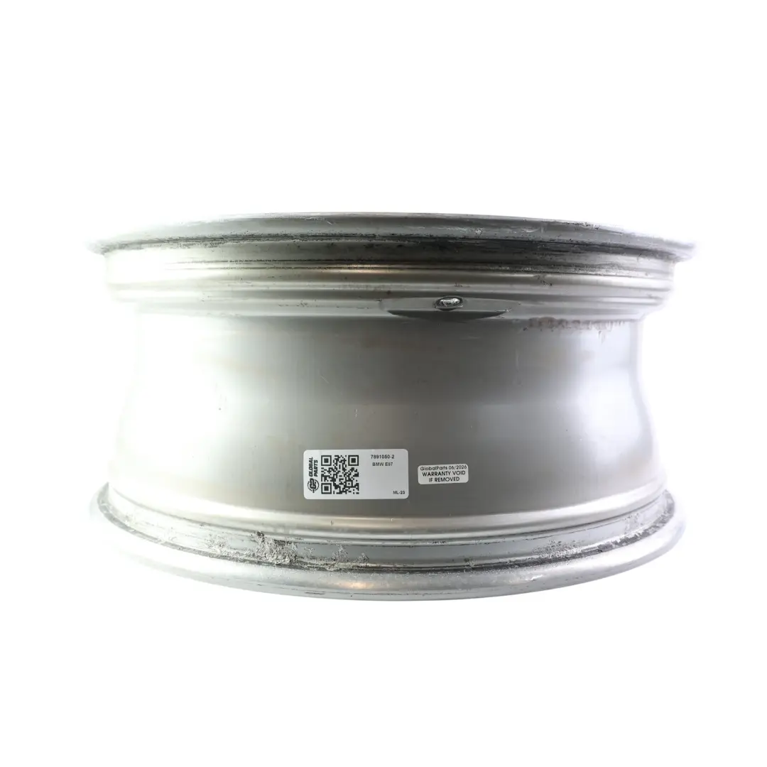 Llanta De Aleacion Delantera Plateada 18" 7,5J M Doble Radio 261 para BMW E87 con número de pieza 7891050 BMW E87 Llanta De Aleacion Delantera Plateada 18" 7,5J M Doble Radio 261 - SKU 7891050-2 - Número de pieza 7891050