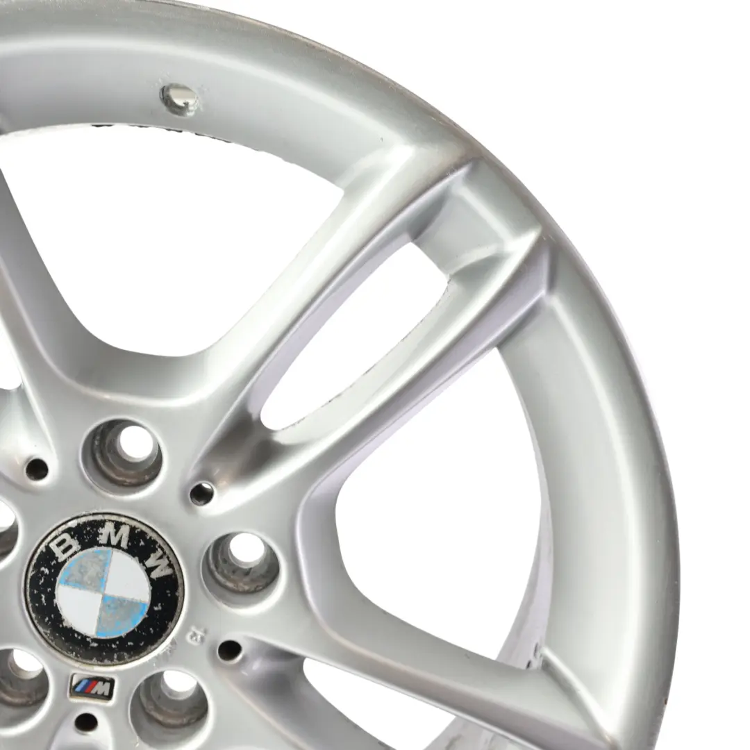 BMW E87 Llanta De Aleacion Delantera Plateada 18" 7,5J M Doble Radio 261 - SKU 7891050-2 - Número de pieza 7891050