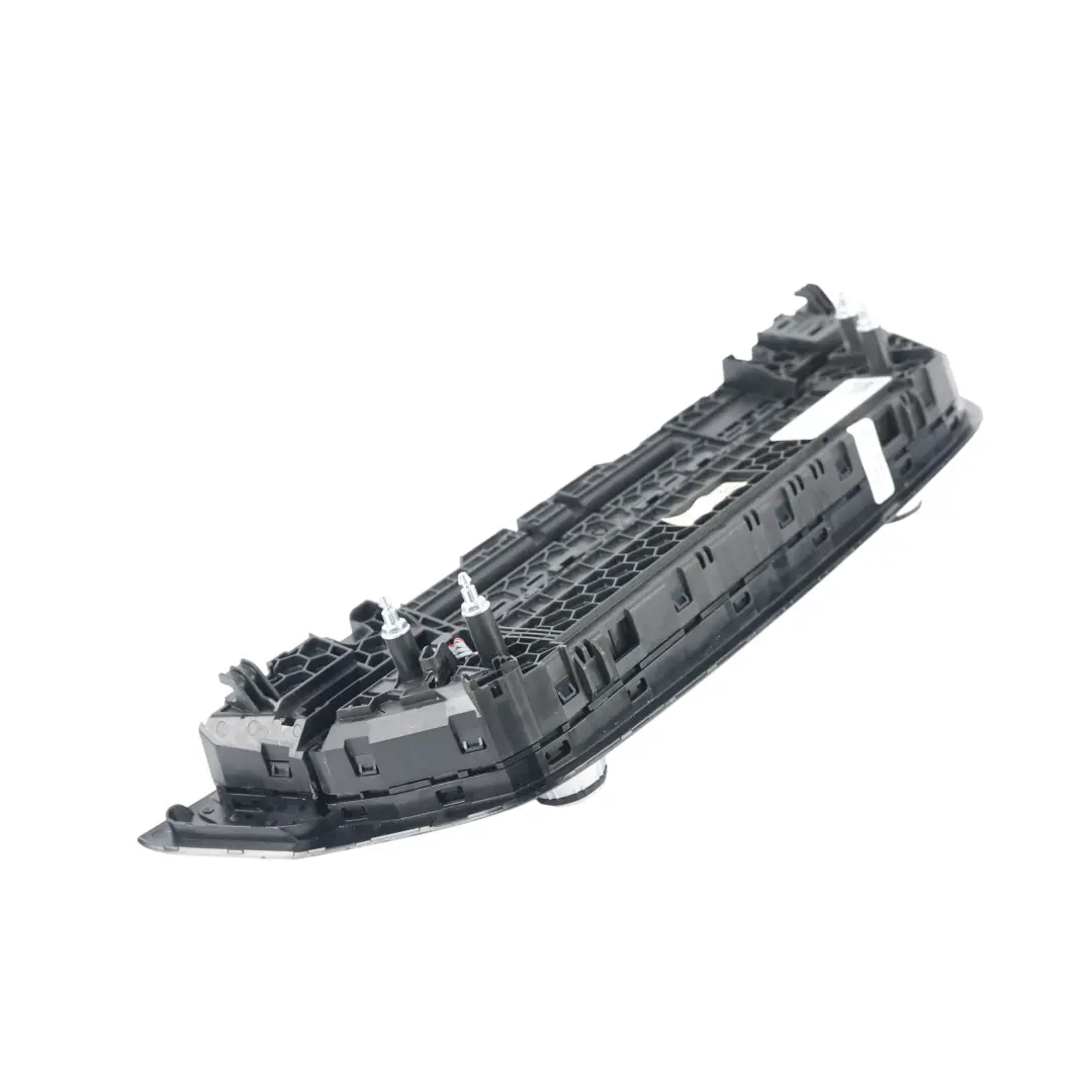 Pannello Controllo Climatizzatore per BMW F90 G01 G07 G30 G31 G32 con numero di parte 7947868 BMW F90 G01 G07 G30 G31 G32 Pannello Controllo Climatizzatore - SKU 7947868 - Numero di parte 7947868